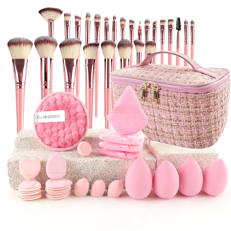 Makeup Brush Set Chic Fragranc - огляд і ціна Beauty In Makeup