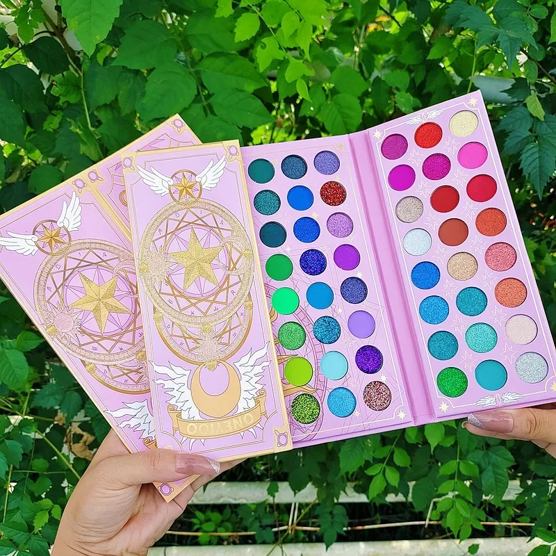 Christmas 96 Colors Eye Shadow - огляд і ціна Beauty Book Makeup Kit