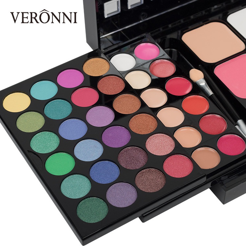 40/74/78 Colors Glitter Eyesha - огляд і ціна Beauty Book Makeup Kit