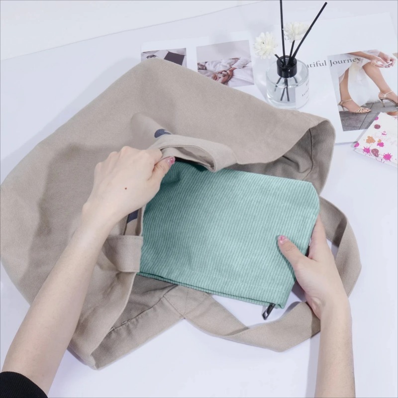 Corduroy Travel Cosmetic Bag P - огляд і ціна Beauty Makeup Women