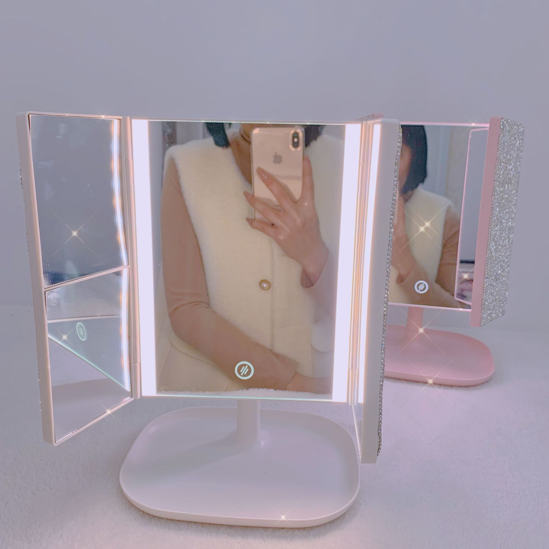 Trifold LED Makeup Mirror Beau - огляд і ціна Beauty Forever Makeup